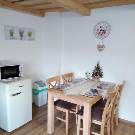 Drevenica Mak Oliver Kvacany Extérieur photo