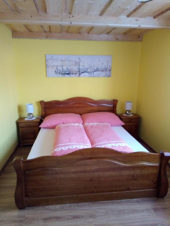 Drevenica Mak Oliver Kvacany Extérieur photo